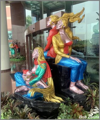 Show Hotel exterior Art 3